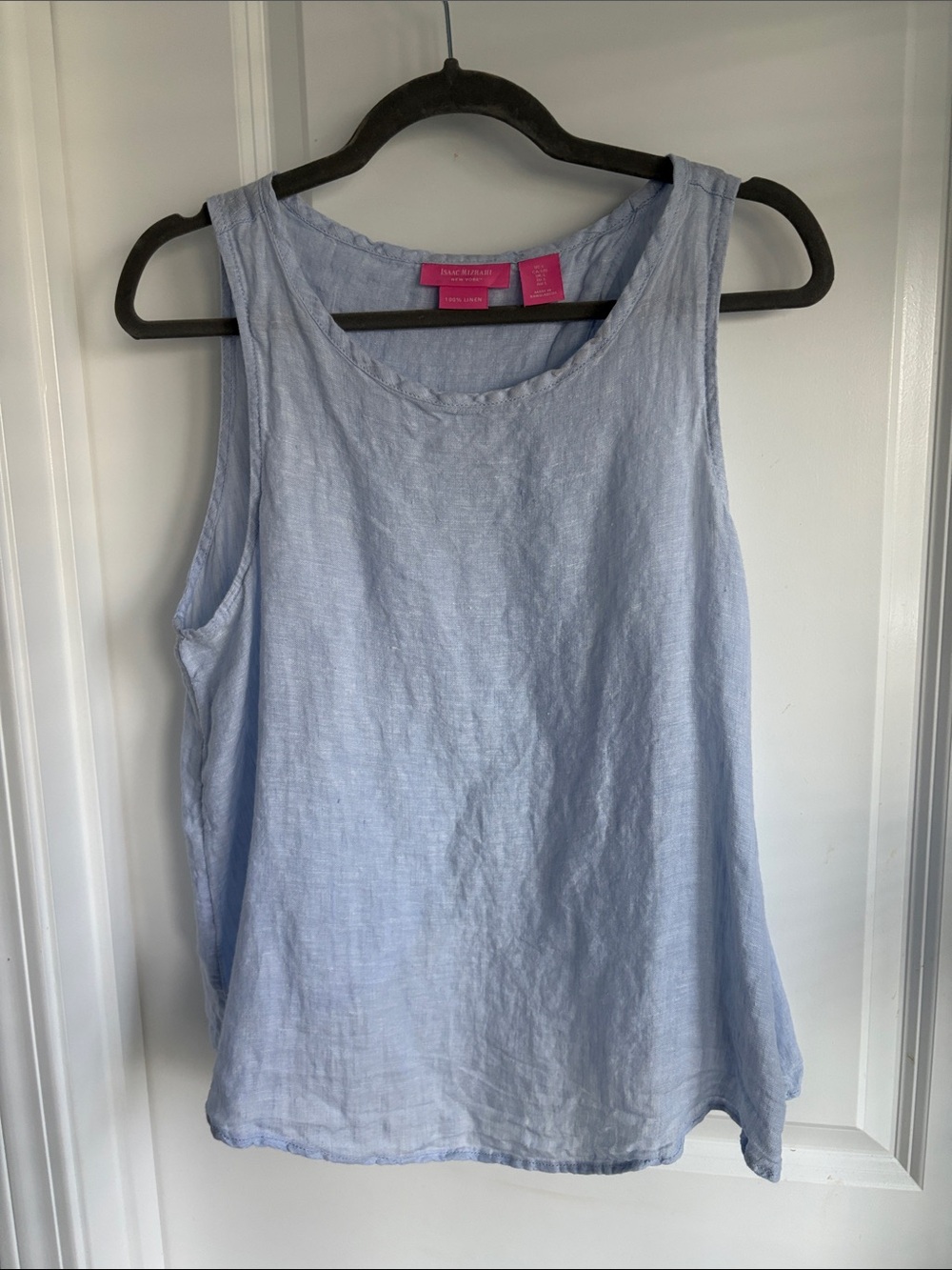 Isaac Mizrahi Light Blue Linen Scoop Neck Tank